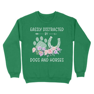 Easily Distracted By Dogs And Horses D06 NQS3122 Sweatshirt