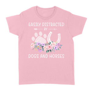 Easily Distracted By Dogs And Horses D06 NQS3122 Women's T-shirt